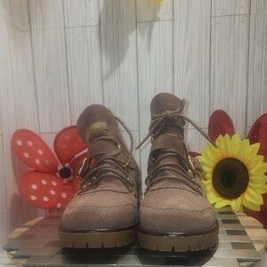 Sporto Brown Suede Ankle Boots